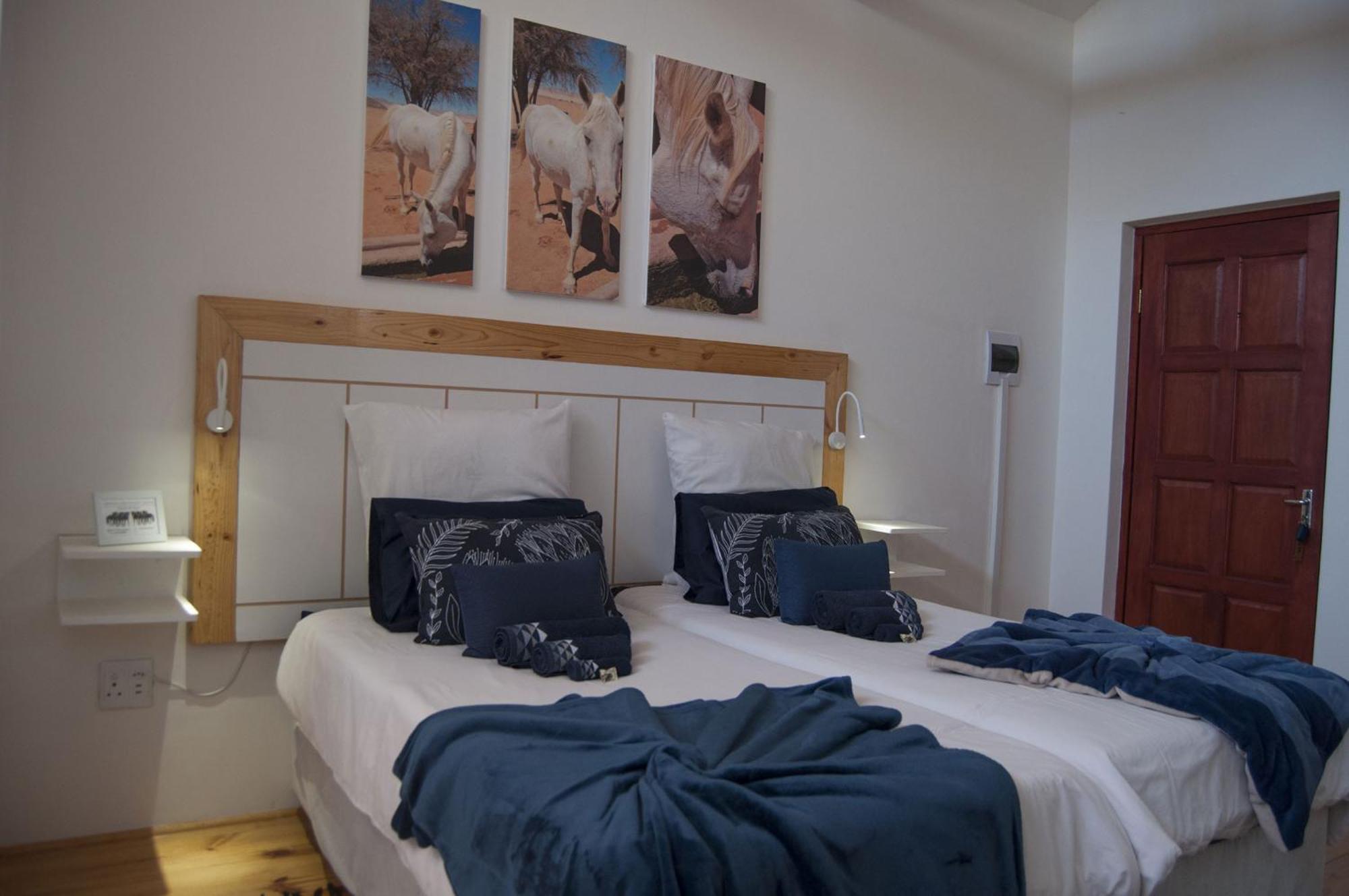 Wildhorses B&B And Self Catering Lüderitz Exterior foto