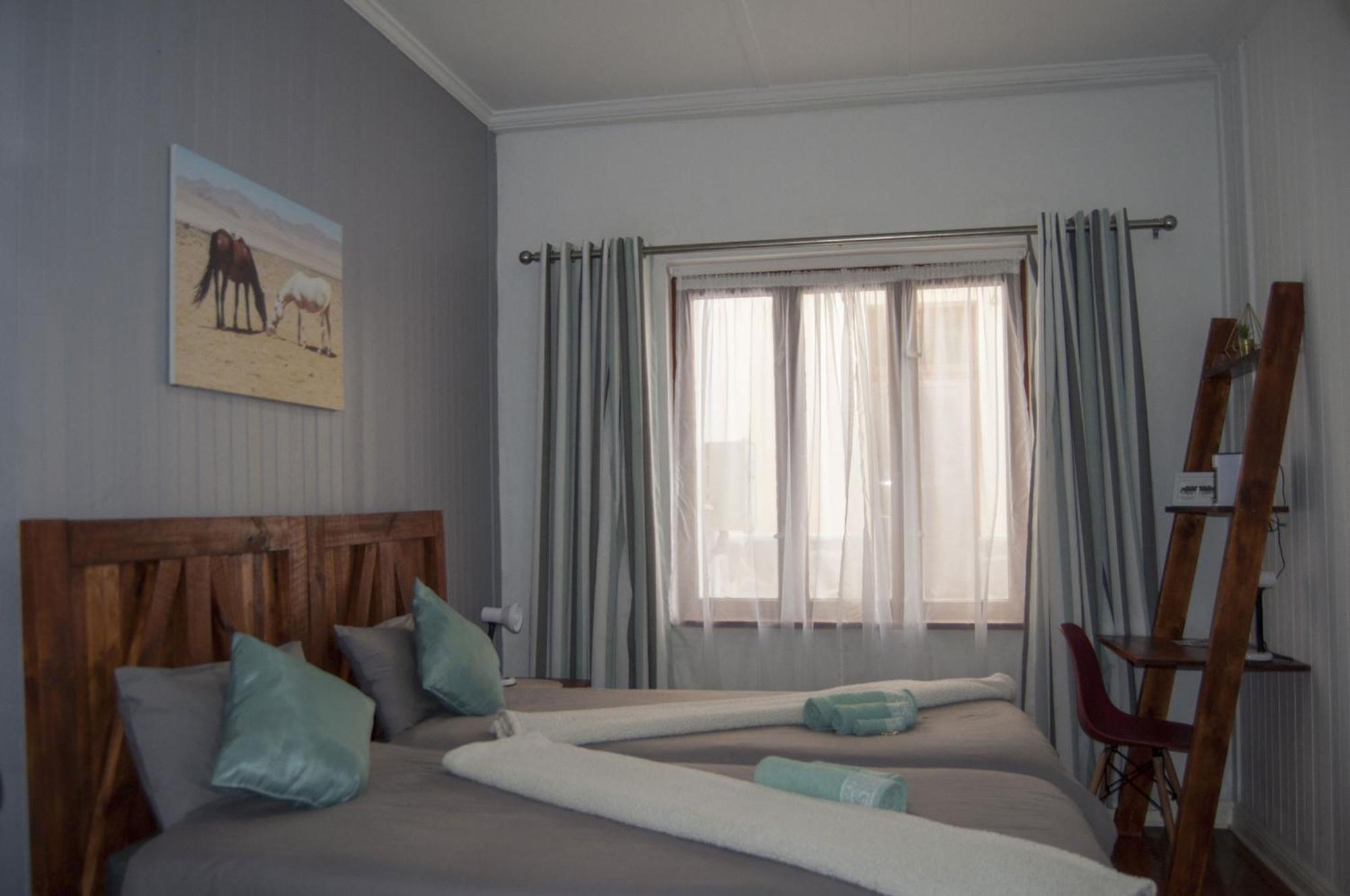 Wildhorses B&B And Self Catering Lüderitz Exterior foto