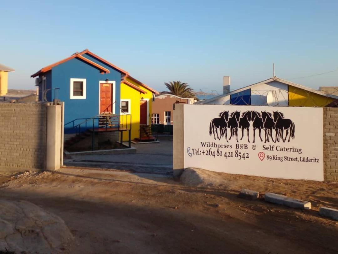 Wildhorses B&B And Self Catering Lüderitz Exterior foto